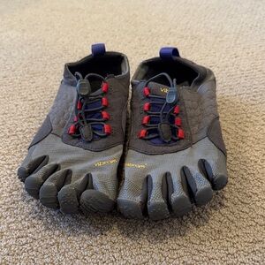 Vibram FiveFingers Dark Gray Toe Shoes with Red and Blue Accents